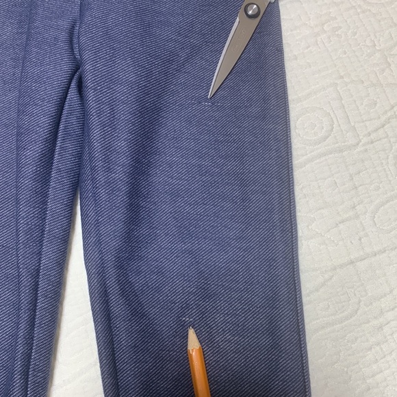 2T (5/$20) Carter’s 2-Pair Leggings - Picture 7 of 16